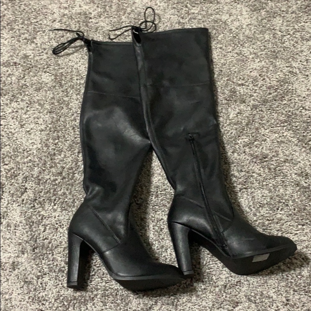 Black thigh high chunky heeled boots BRAND NEW
